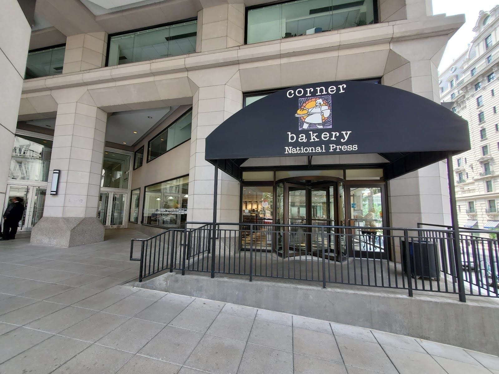 Corner Bakery