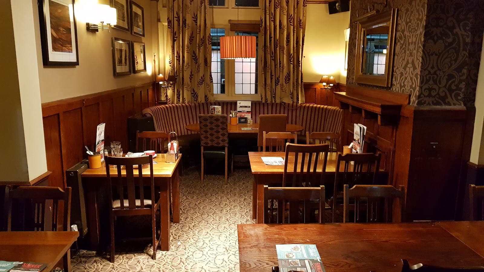 Carr Mill Hotel