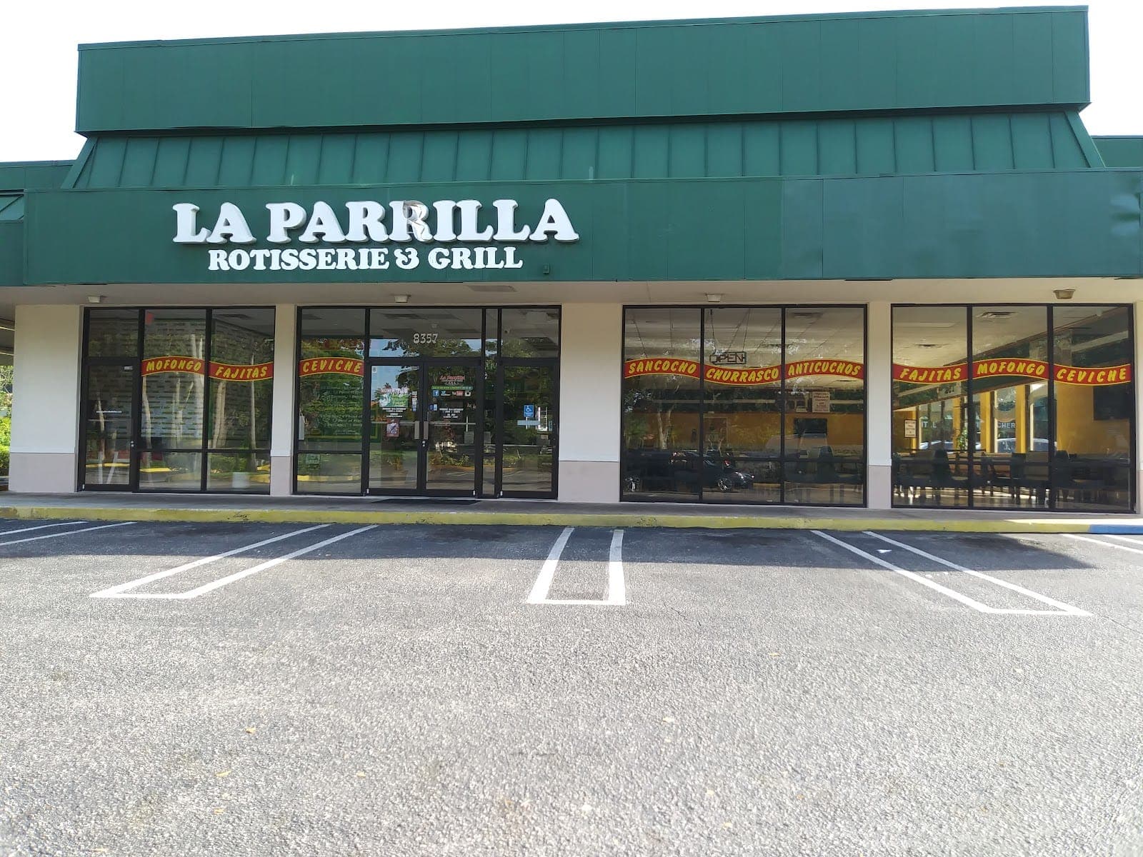 La Parrilla Rotisserie & Grill