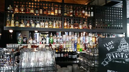 Ludlow Bar and Dining Room