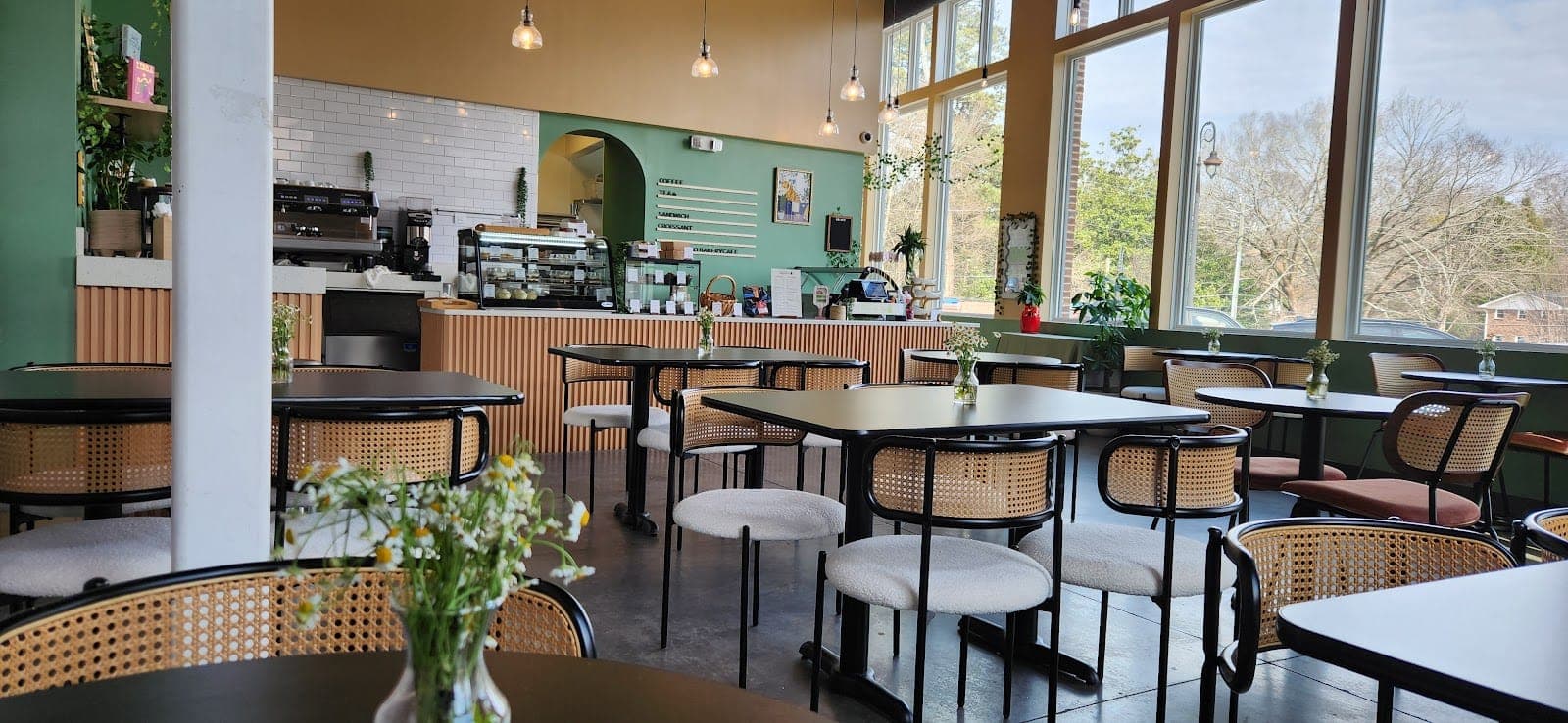 Ginkgo Bakery & Cafe