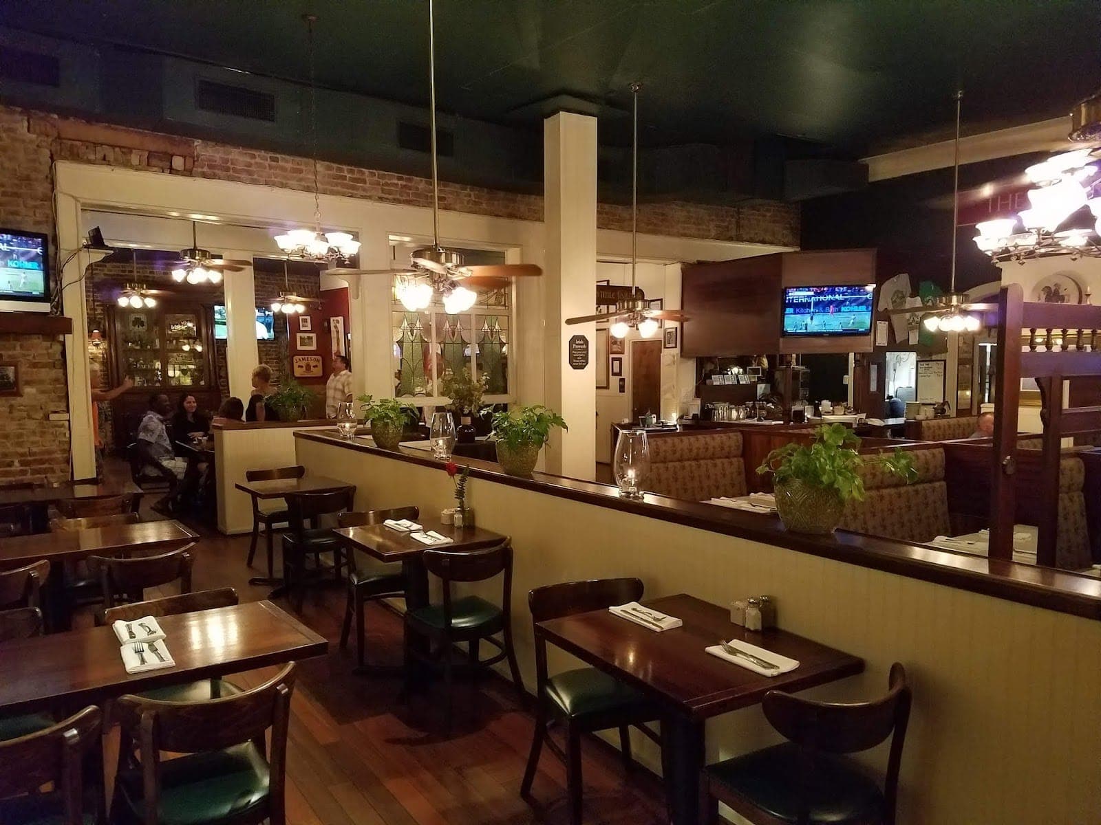 Murphy's Bar and Grill