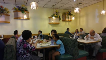 Double Greeting Won Ton House
