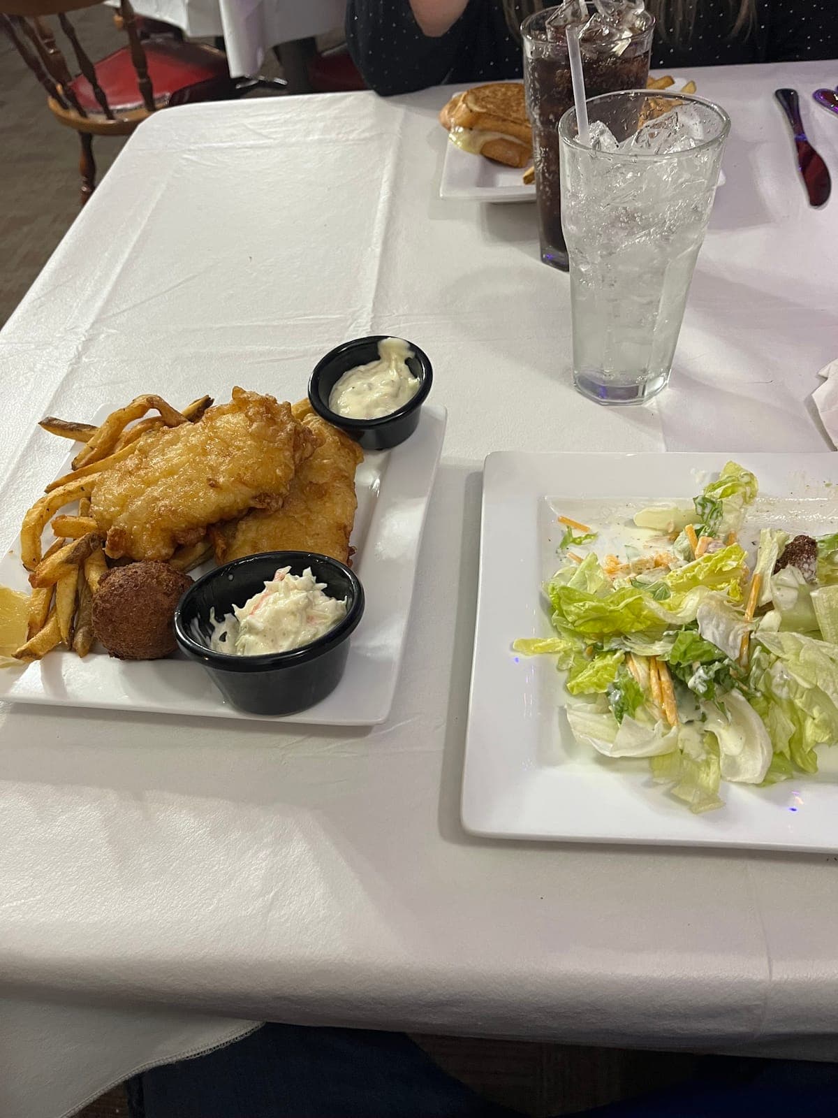 Pour House Restaurant and Bar